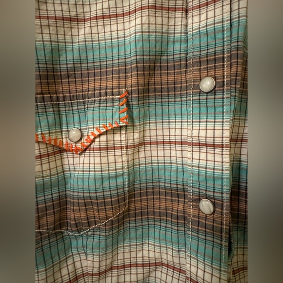 Panhandle Roughstock Pearl Snap - Picture 2 of 3